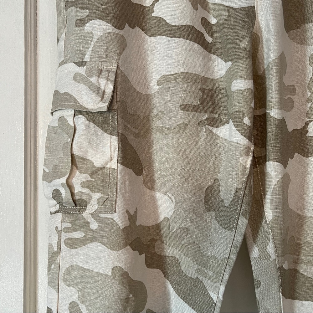 Anthropologie Camouflage Cargo Pants - Picture 3 of 11
